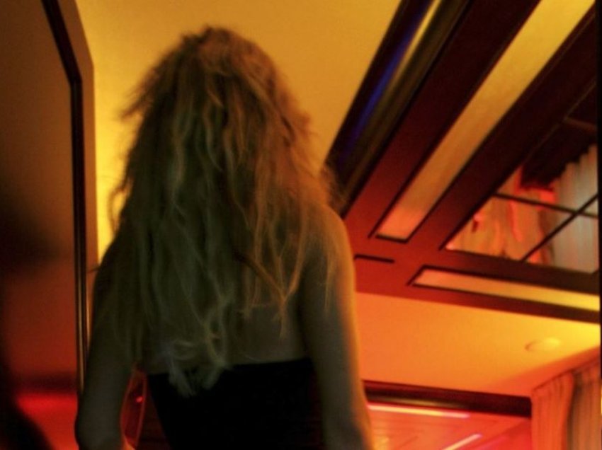 Zbulohen kafenetë ku kryhet prostitucioni në Kosovë, kaq kushton një orë për shërbime seksuale