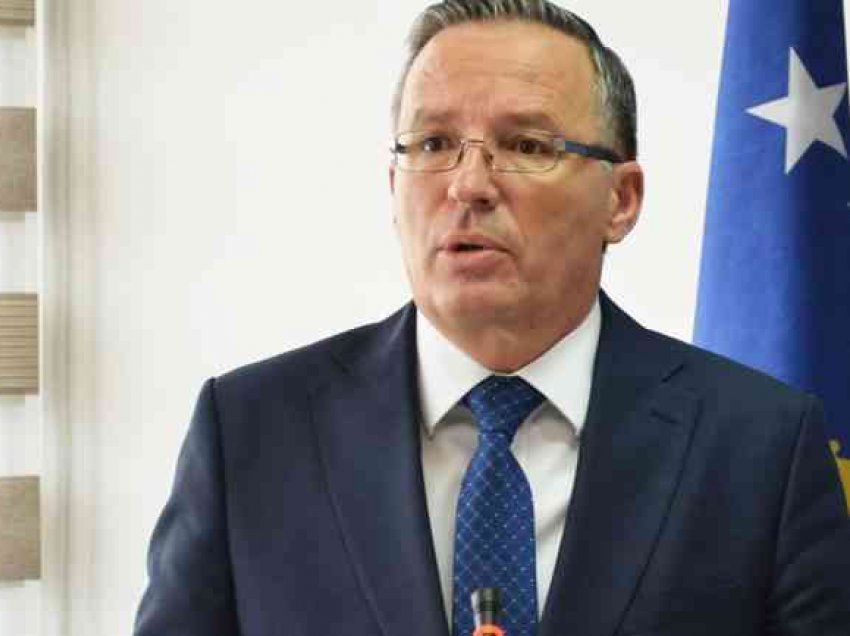 Bedri Hamza paralajmëron padi ndaj deputetit të VV-së: Nuk i kam parë e as nuk i kam takuar Listën serbe