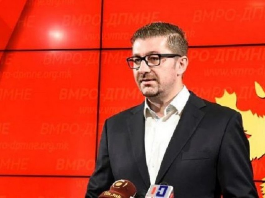 Mickoski: Maqedonia duhet të merr datë për nisjen e bisedimeve me BE-në