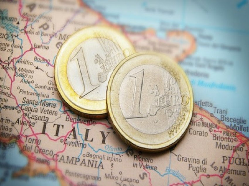 ​Italia ndalon pagesat me para kesh mbi 1000 euro