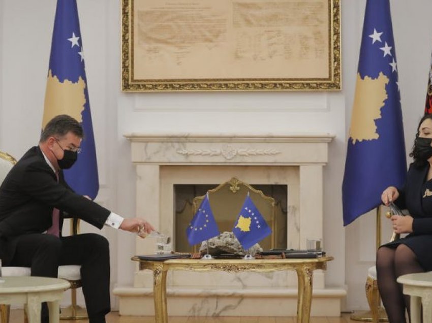 Media ndërkombëtare: Nuk ka dialog në këtë raund mes Kosovës dhe Serbisë
