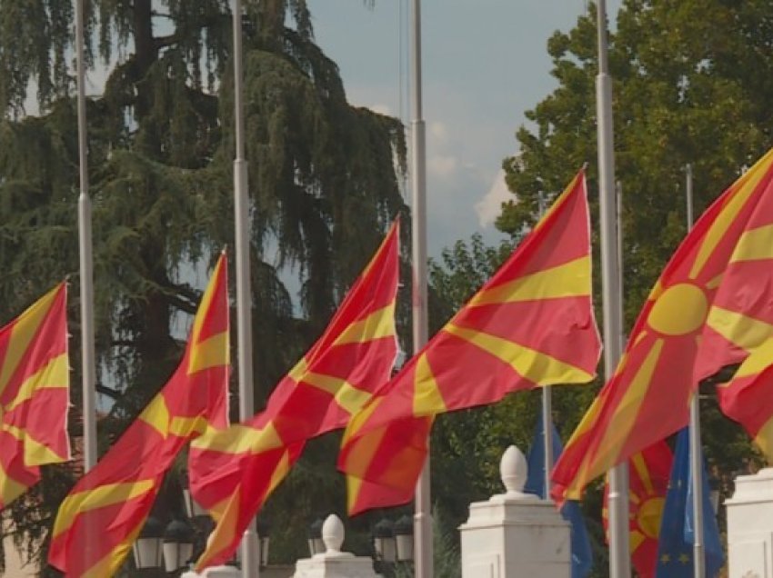 ​Qeveria shpall tri ditë zie në Maqedoni pas aksidentit tragjik