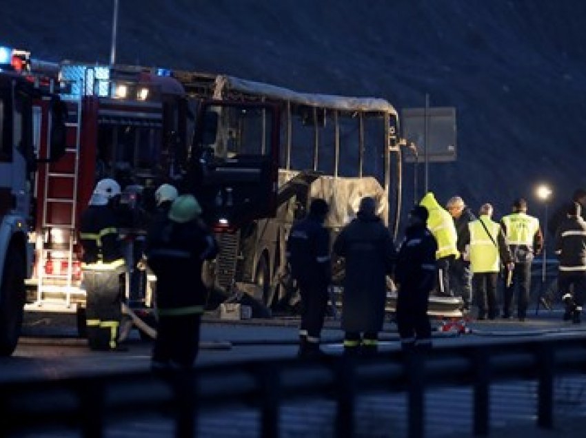 Gazeta bullgare: Ky dyshohet se ishte shkaku për aksidentin tragjik me 45 viktima