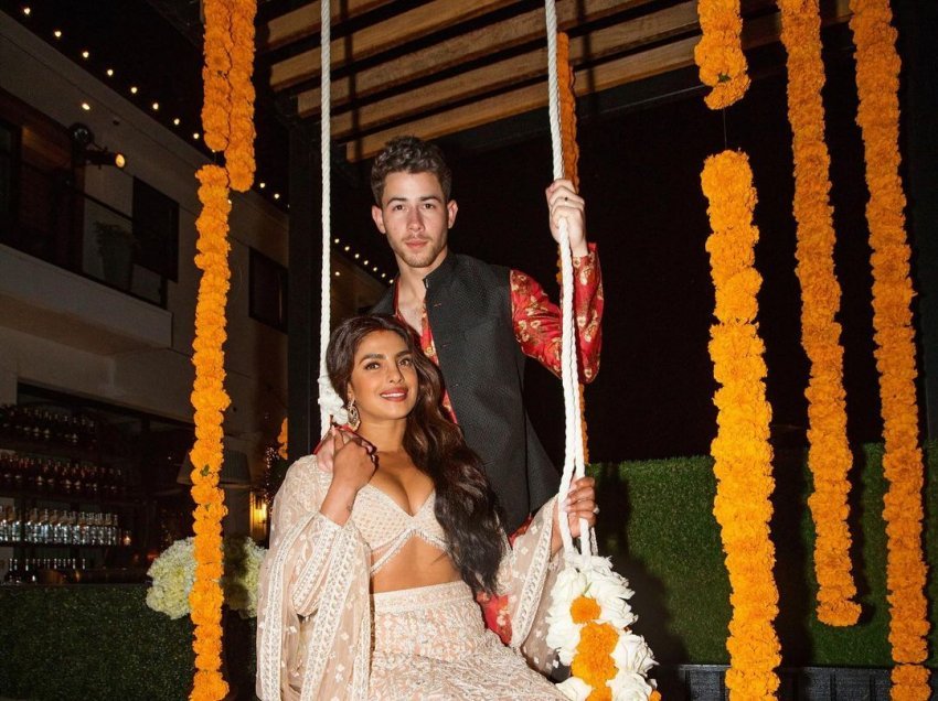 Priyanka Chopra dhe Nick Jonas ndahen? Aktorja zgjedh mënyrën më të bukur për të treguar se këngëtari është i saj