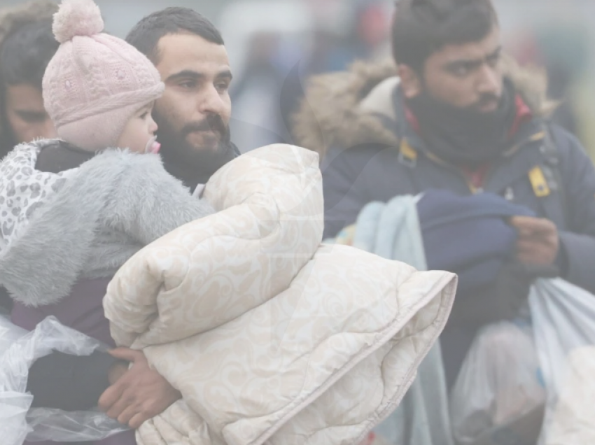 Raportohet se rreth 200 migrantë kanë tentuar të kalojnë kufirin Poloni-Bjellorusi