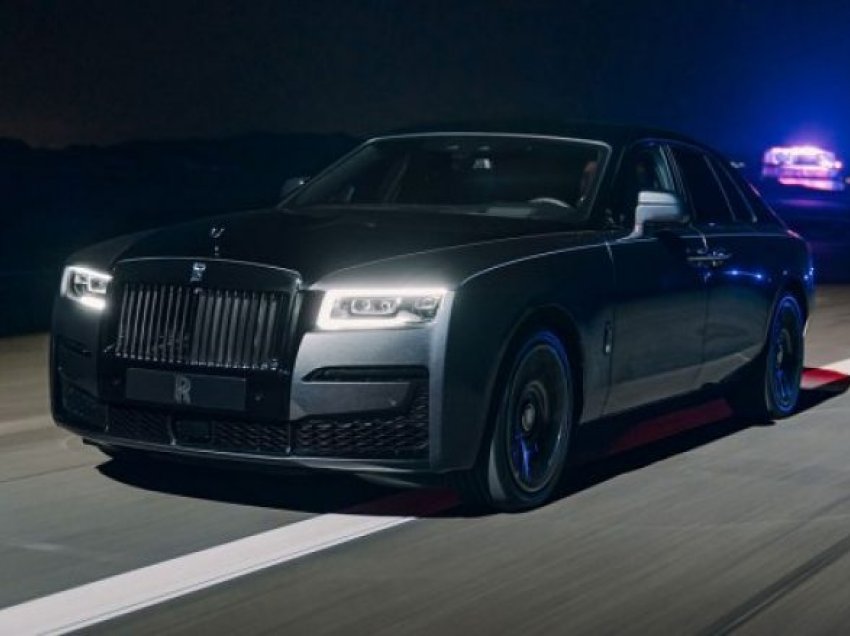 Rolls-Royce Ghost Black Badge, “që më zi nuk ka ku shkon”