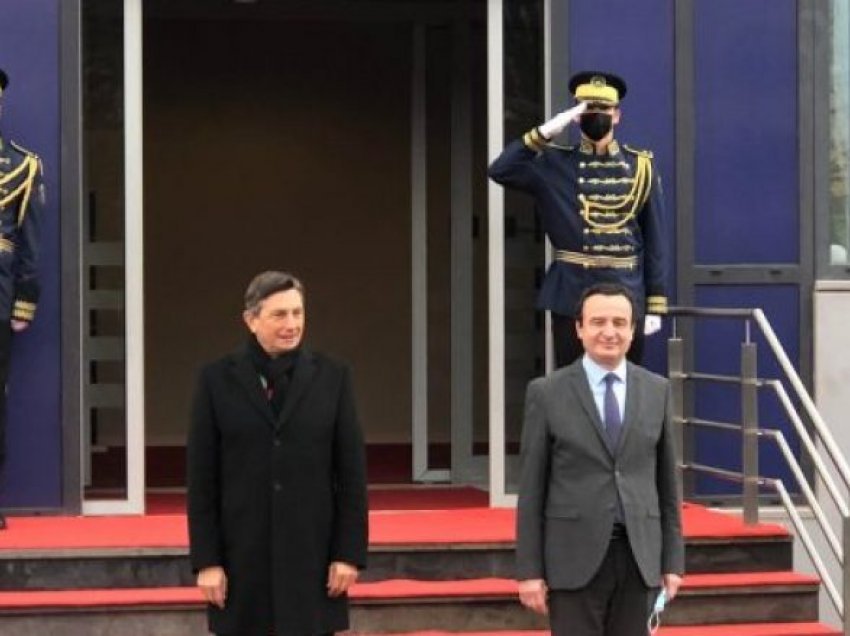 Pas takimit me Osmanin, presidenti slloven takohet me Kurtin