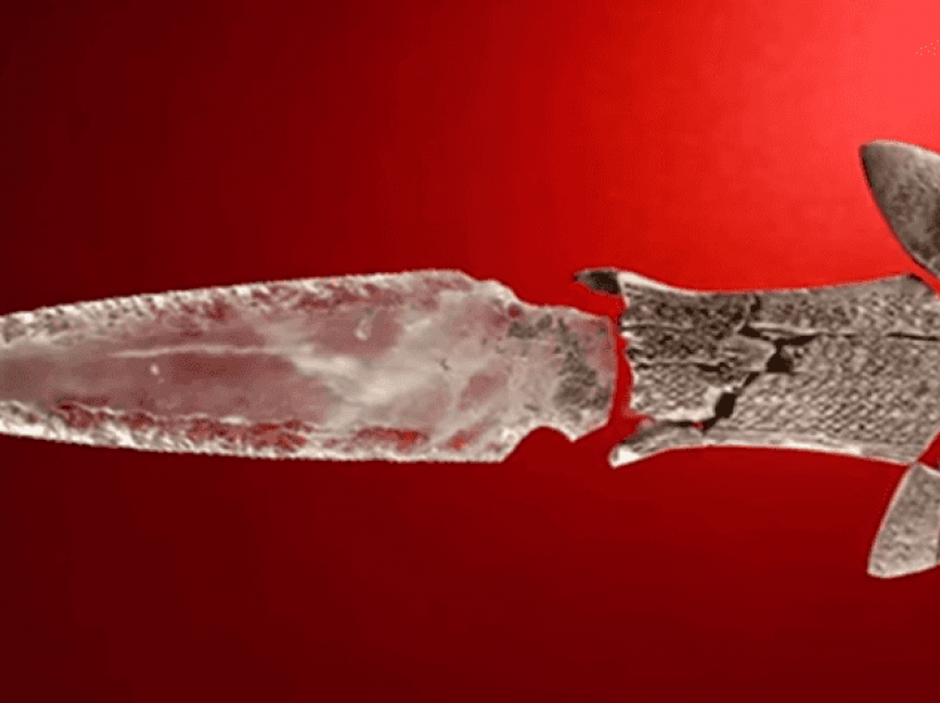 Gjendet thika e rrallë prej kristali