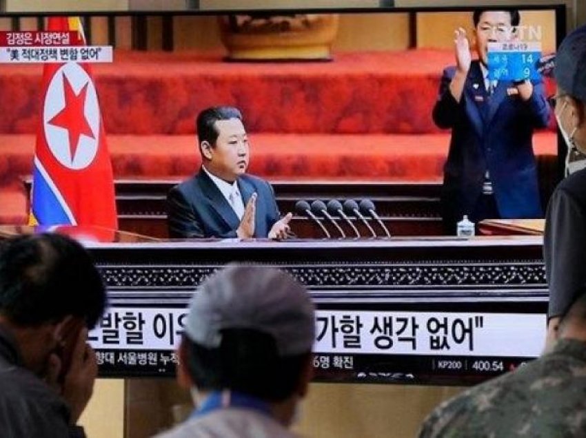 Koreja e Veriut rihap kanalet e komunikimit me Korenë e Jugut