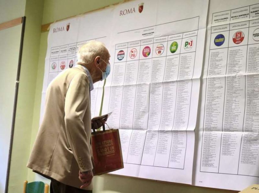 Italianët po votojnë për  kryetarët e rinj të komunave