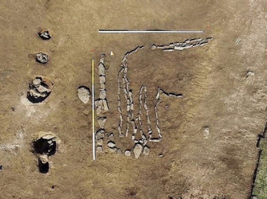 Gjeoglifi gjigant i demit 4000-vjeçar zbulohet në Siberi