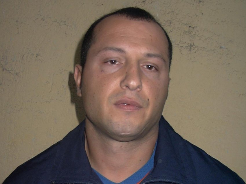 Vrasje, trafik ndërkombëtar droge, e krijim grupi kriminal, dënohet me 15 vite burg në mungesë Domart Konjari