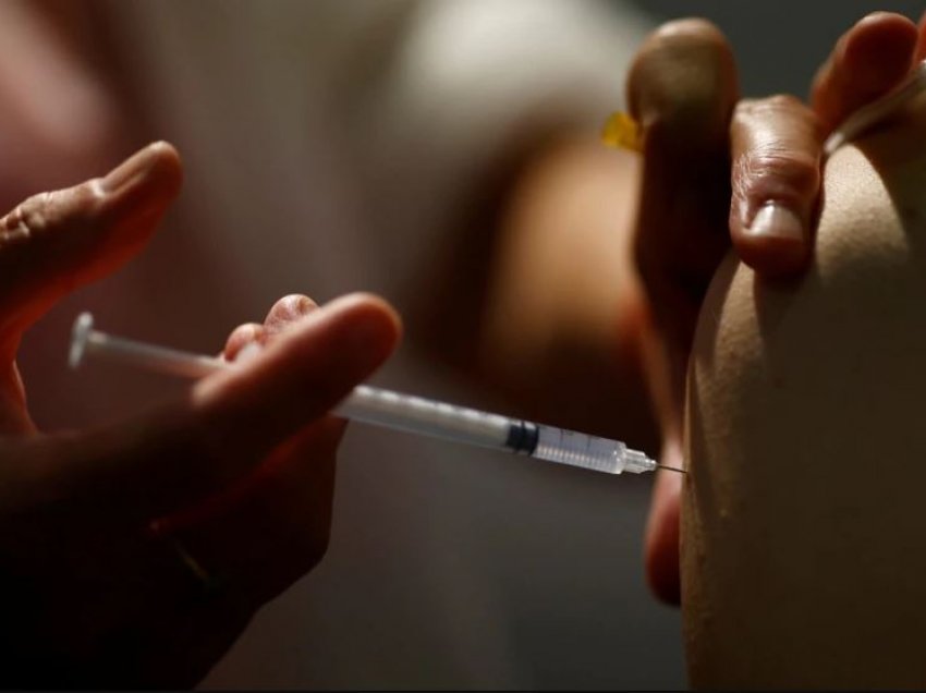 Pfizer kërkon autorizim urgjent të vaksinës për moshat 5-11 vjeç