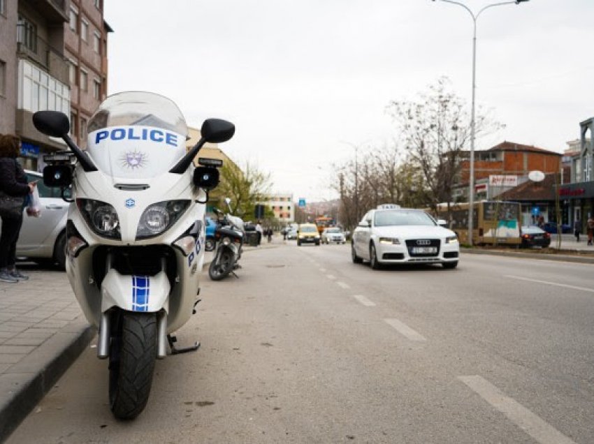 Policia shqipton 403 gjoba për qytetarët që nuk respektuan masat antiCOVID-19