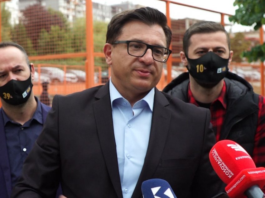 ​Mehmeti: Do të krijojmë vetëm një korsi për shërbime urgjente në Prishtinë