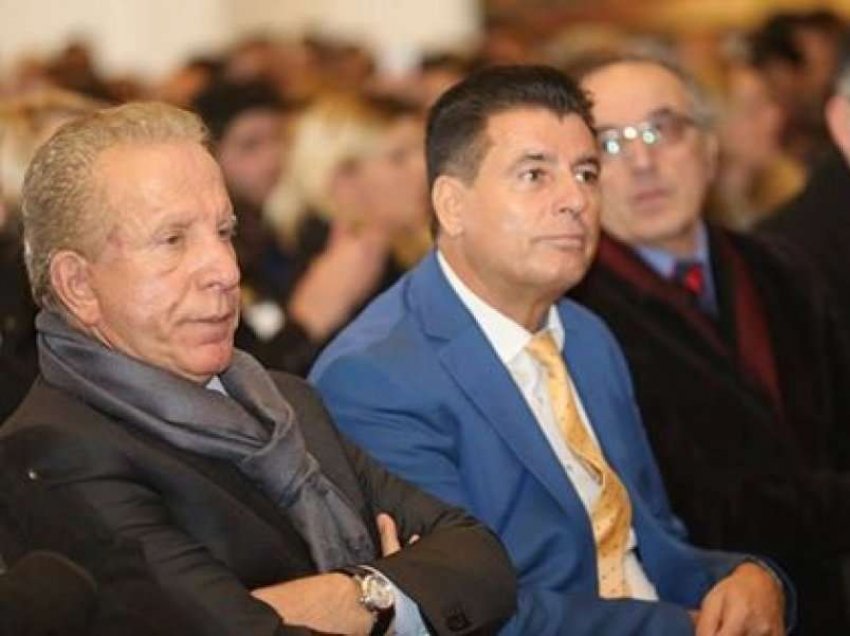 Këshilltari i Behgjet Pacollit ‘zbulon’ tradhtinë që Agim Bahtiri ia bëri AKR-së