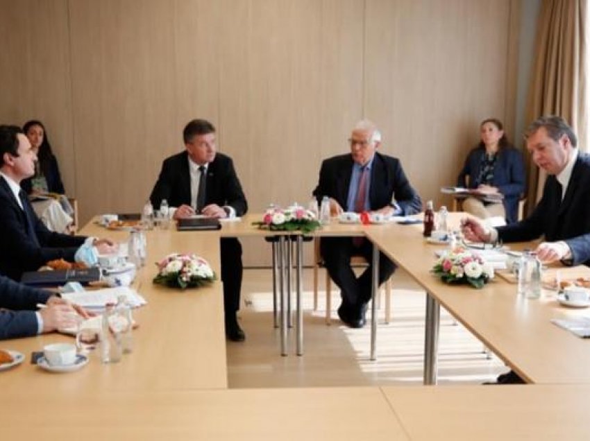 “BE favorizon Serbinë”, kështu duhet të veprojë Kosova lidhur me dialogun dhe Borrell-in