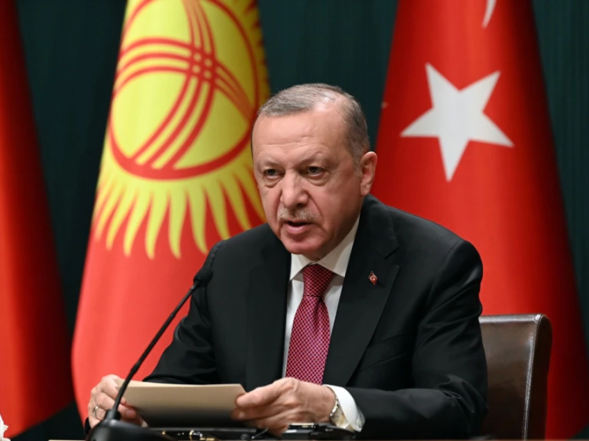 Turqisë i kërkohet ta ndryshojë ligjin për ofendim të presidentit