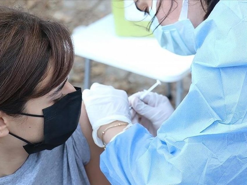 Mbi 115 milionë vaksina kundër koronavirusit janë dhënë në Turqi