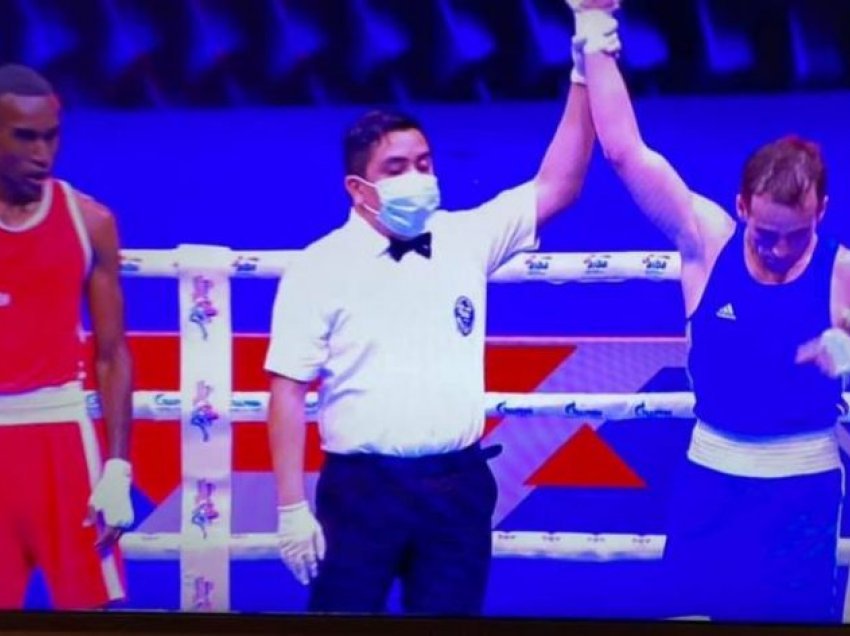 Jasin Lama e nisi me fitore në botërorin e boksit në Beograd