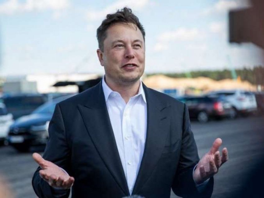 Musk: Do t’i shes aksionet e Teslas, nëse 6 miliardë dollarë do të zgjidhin urinë në botë