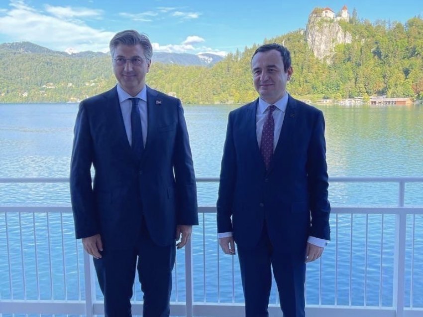 Kurti takon kryeministrin kroat, ja për çka diskutuan