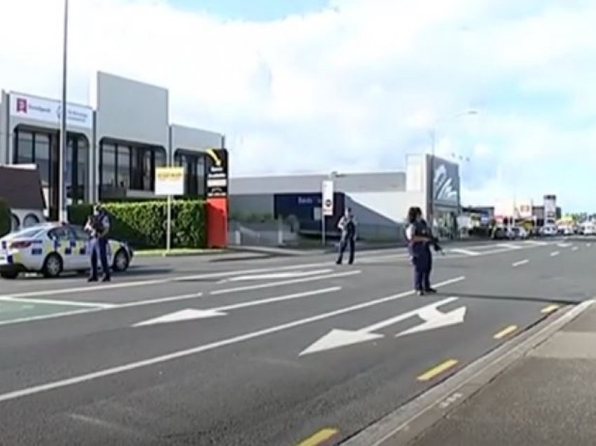 Dëshmitarët përshkruajnë tmerrin që panë gjatë sulmit në Zelandë të Re