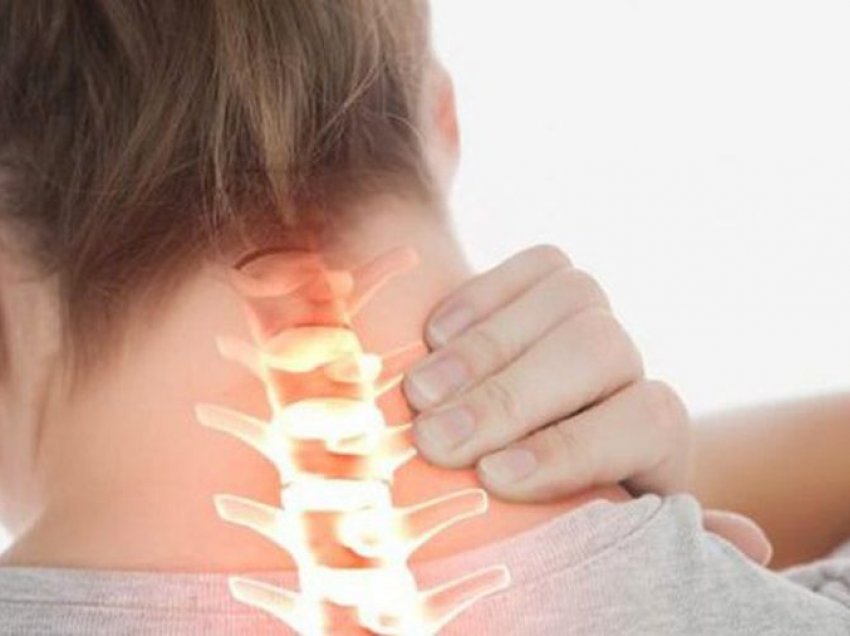Çfarë tregon për shëndetin dhimbja mbrapa kokës? 