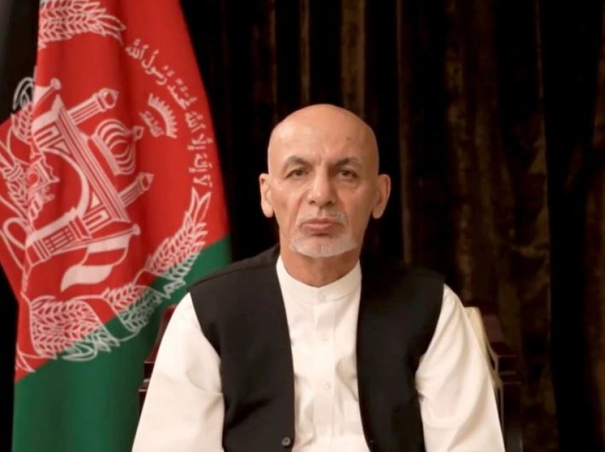 Ish-Presidenti afgan: Ika për të shmangur gjakderdhjen, nuk mora para nga shteti