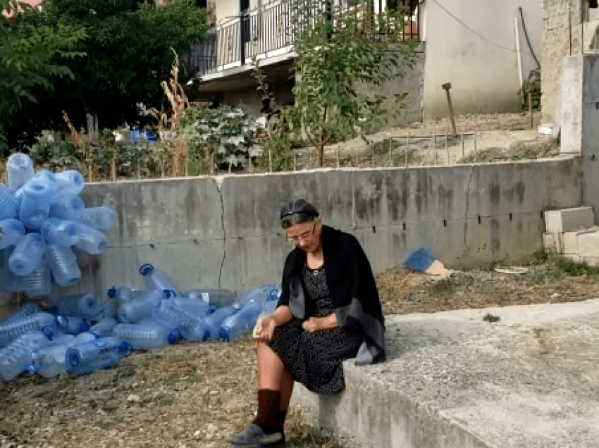 Vrasja e 25-vjeçarit në Vlorë, flasin familjarët e autorit: Kemi frikë të dalim nga shtëpia