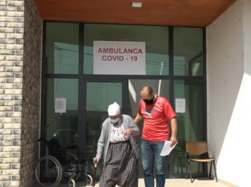 ​Vetëm 17 shtretër në qendrën COVID në Drenas, fluks i madh i qytetarëve po kërkojnë trajtim