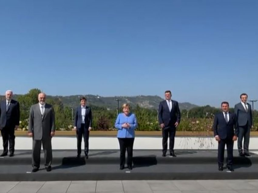 Merkel takohet me liderët e rajonit: E pamundur të vizitoja secilin vend