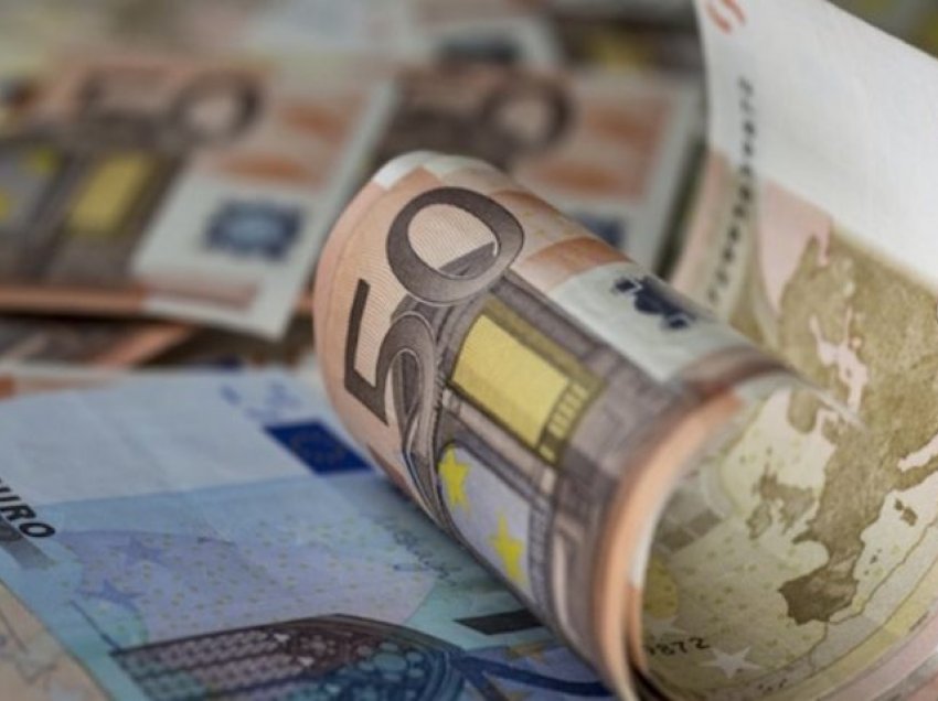 Kroacia merr dritën jeshile për të mbajtur euron si monedhë të vetme