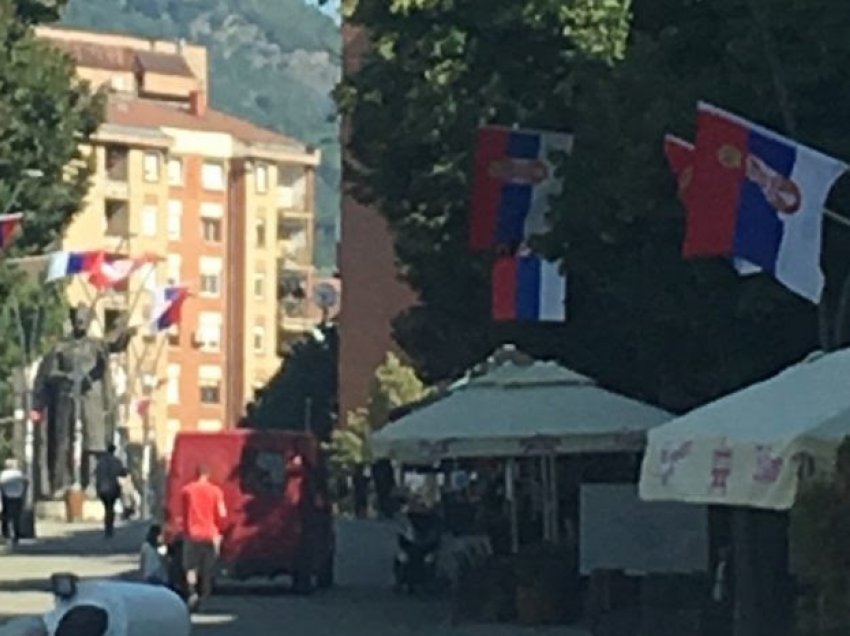 Veriu mbushet me flamuj të Serbisë