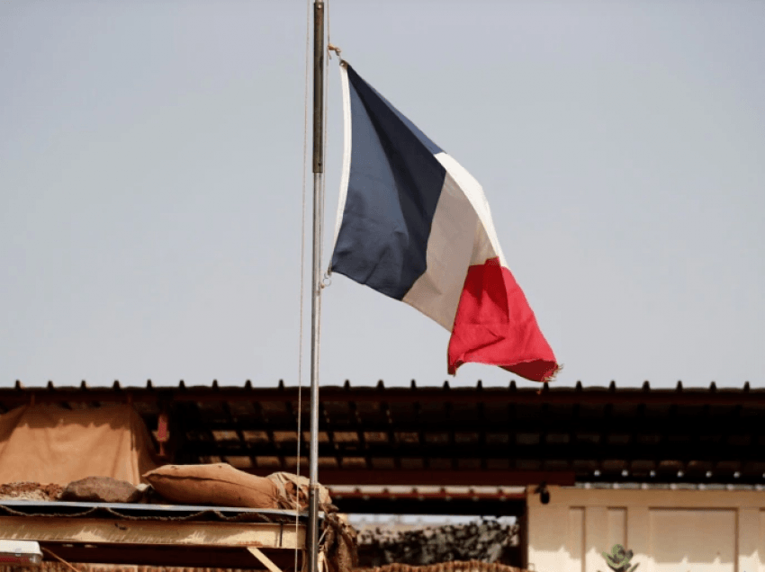 Franca thotë se ka vrarë një udhëheqës të Shtetit Islamik