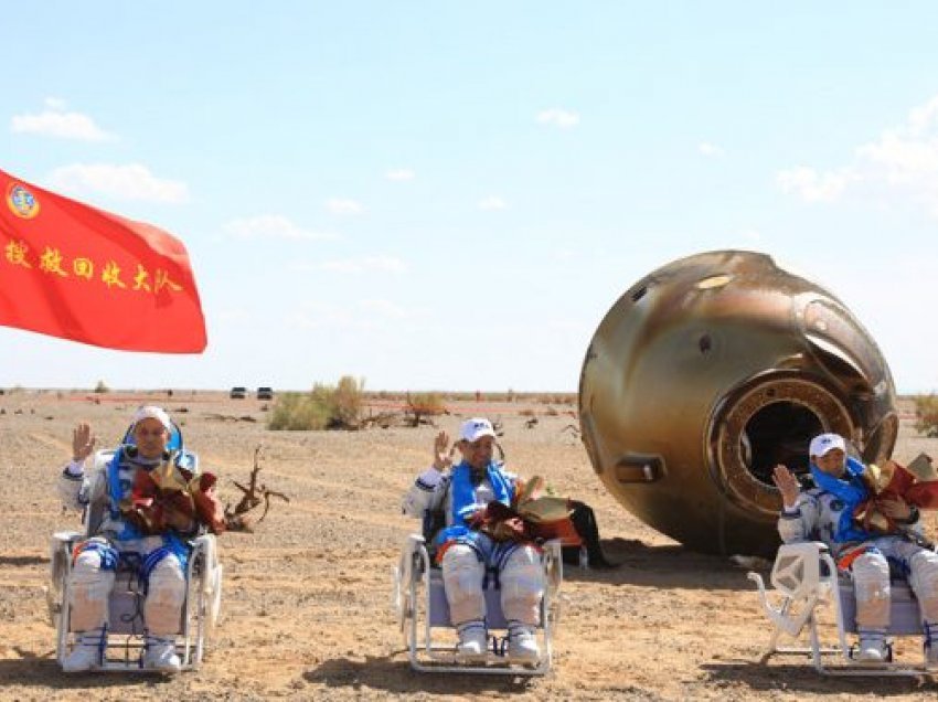 Astronautët kinezë kthehen në Tokë pas tre muajve në hapësirë