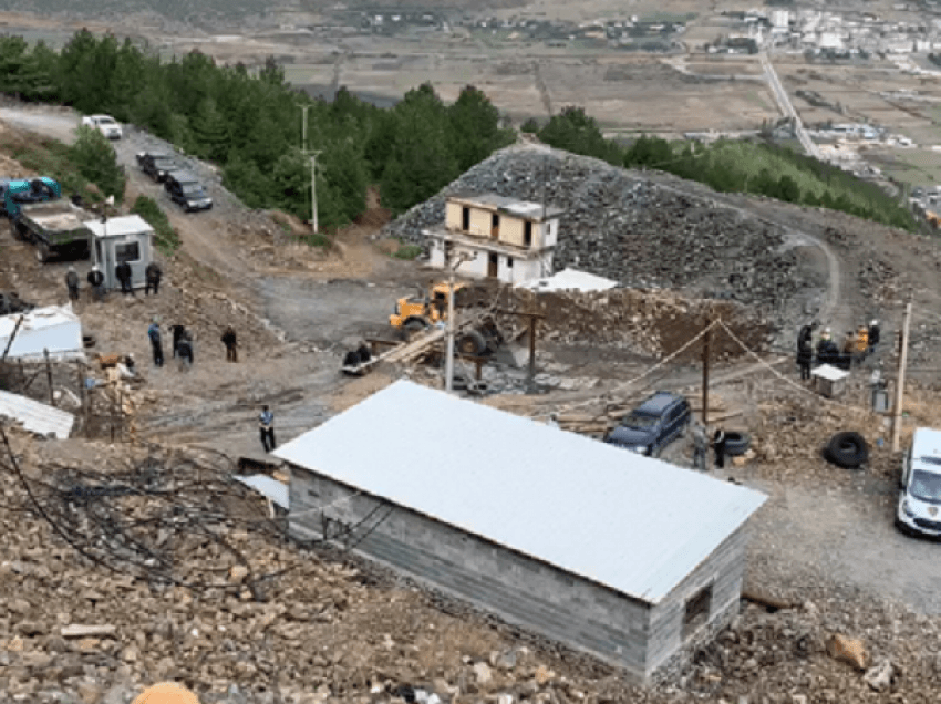 Dita e pestë nën tokë, asnjë shenjë nga minatori i bllokuar në Bulqizë