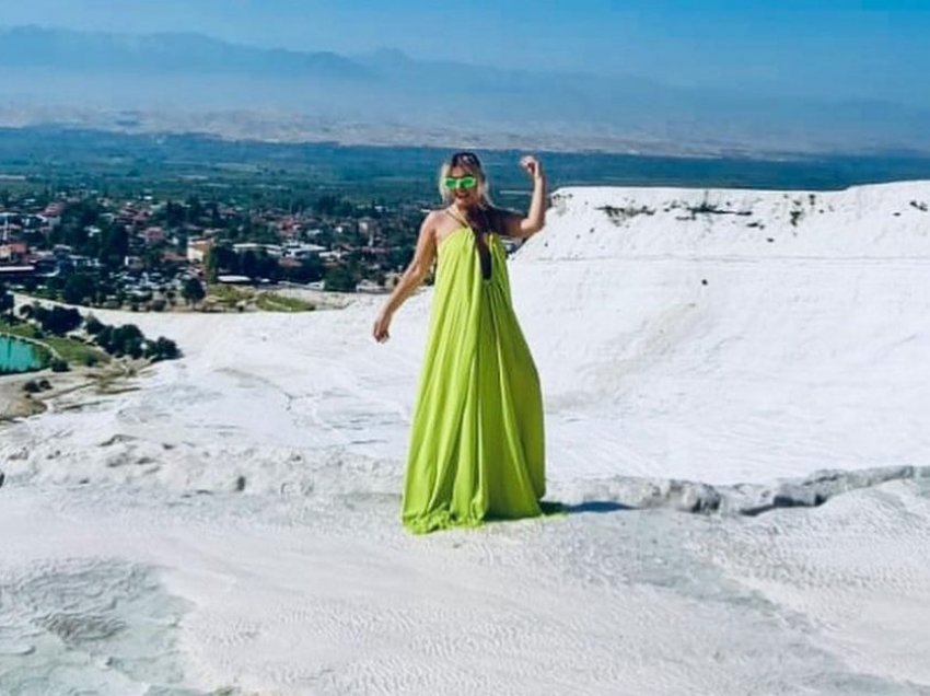 Lori Kaçka sjellë foto nga pushimet 2021 në Turqi