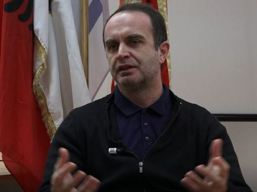 Gjeloshaj flet rreth mundësisë së pjesëmarrjes të partive shqiptare në një qeveri të riformatuar të Malit të Zi