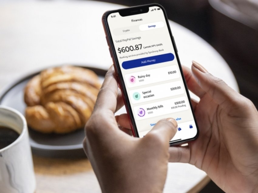 PayPal shndërron aplikacionin në një bankë virtuale