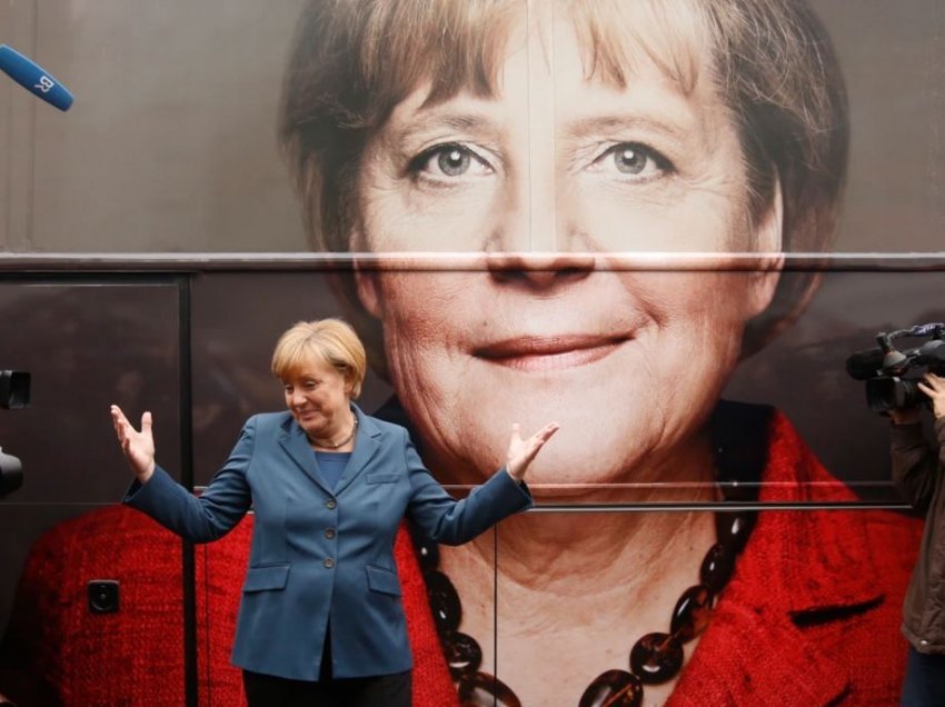 Ngjitësi “Merkeln” që e mbajti Brukselin të bashkuar