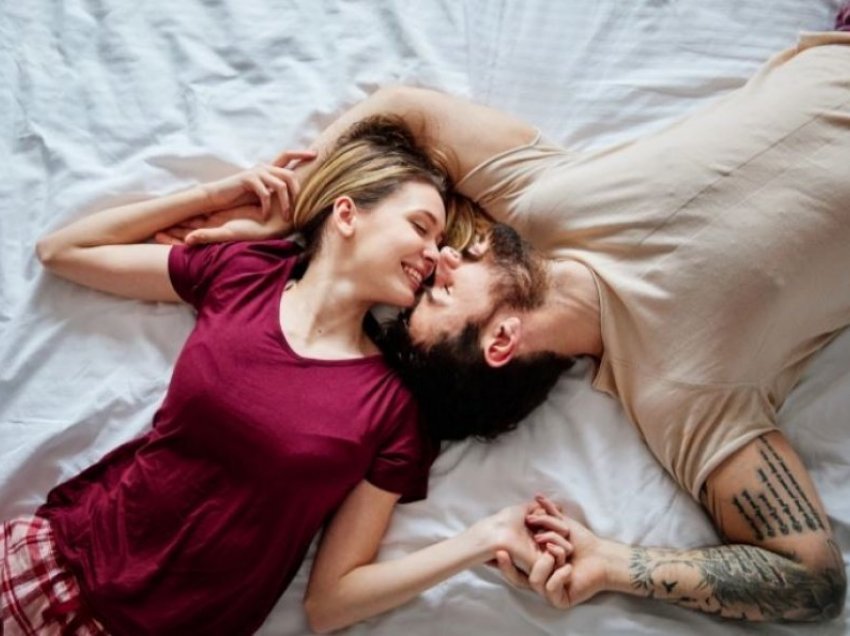 Pesë gjëra që mund t’i ndodhin trupit tuaj pas marrëdhënies seksuale