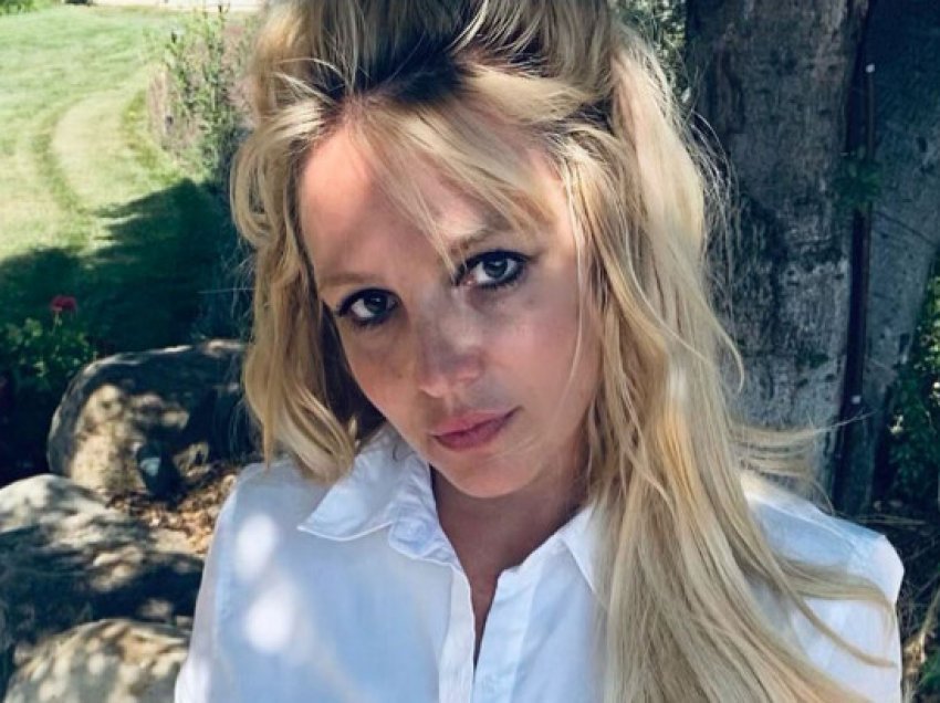 Dokumentari në “Netflix” për kujdestarinë e Britney Spears nuk ka autorizim nga këngëtarja!