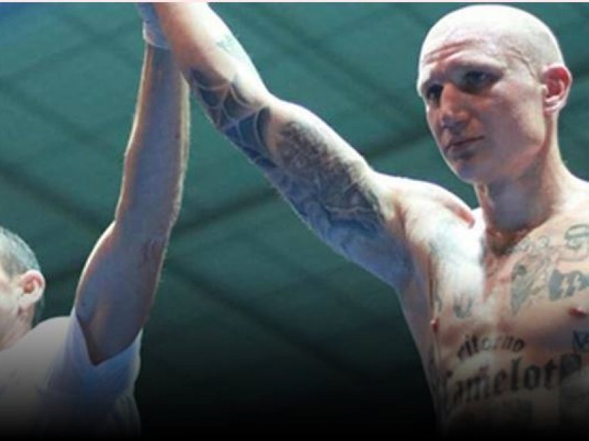 Tatuazhet naziste në trup, pezullohet nga sporti