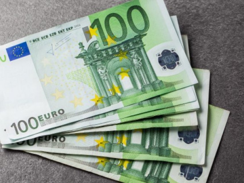 Paga minimale të rritet në 300 euro