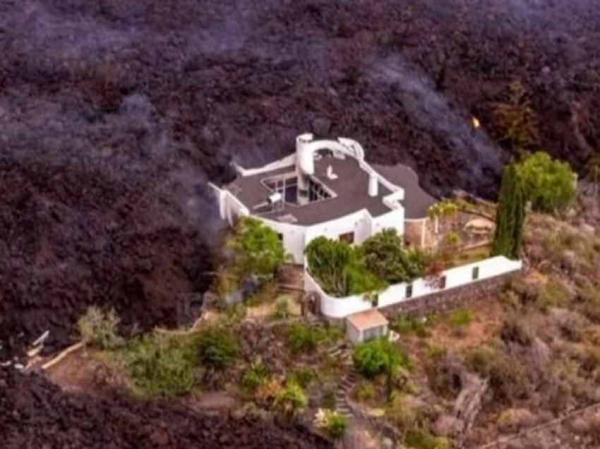 Vullkani “fal” shtëpinë e pensionistëve: E paprekur nga llava, të tjerat u shkatërruan!