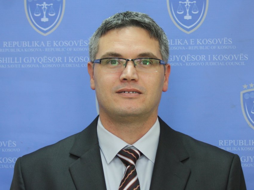 Gjyqtari Mustaf Tahiri zgjedhet kryetar i Gjykatës Themelore në Ferizaj