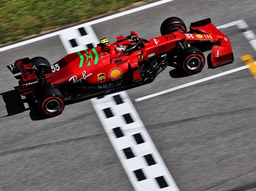 Hamilton: Dëgjoja tifozët e Ferrarit që më thonin të vija te kjo makinë