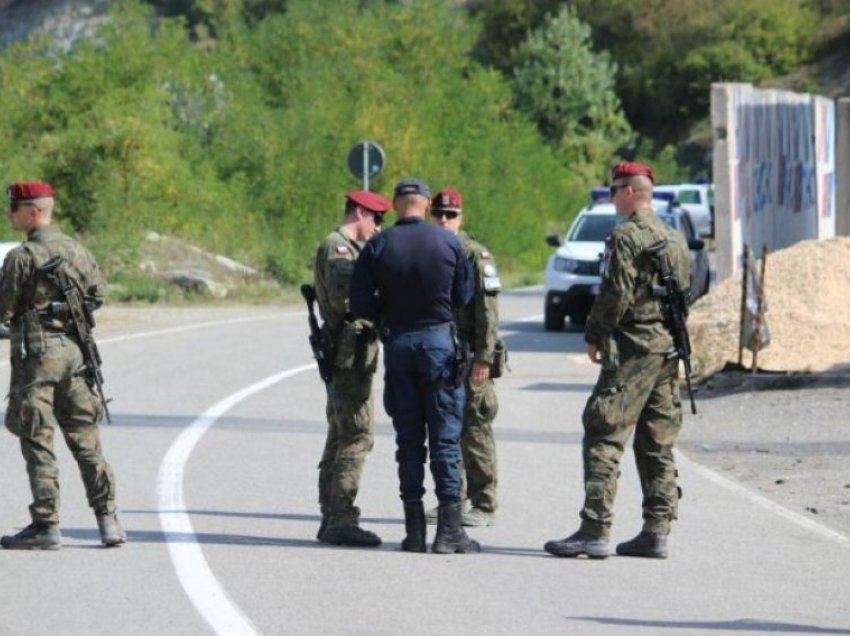 Pyper: Kaq qytetarë shprehen pro që KFOR-i të zëvendësojë Policinë Speciale në veri