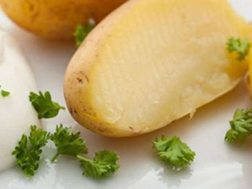 Dietë me patate: Heq pesë kg për tri ditë, por duhet të kini kujdes!